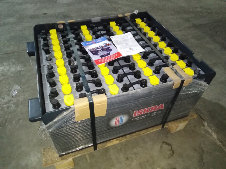 Тяговый аккумулятор 2х40V 4PzS 280Ah с ушами Тяговый аккумулятор 2х40V 4PzS 280Ah с ушами