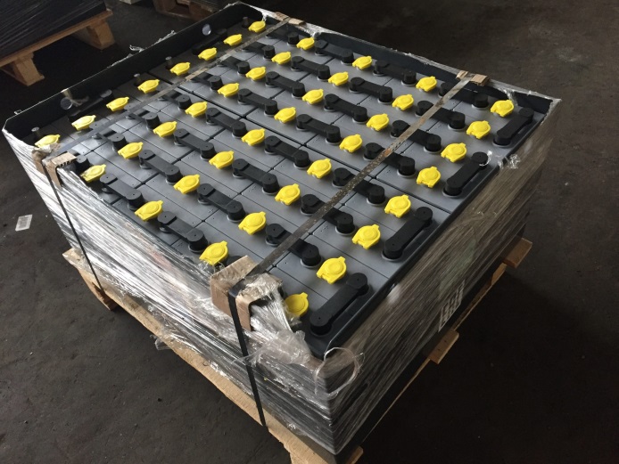 Тяговый аккумулятор 2х40V 5PzS 350Ah Тяговый аккумулятор 2х40V 5PzS 350Ah