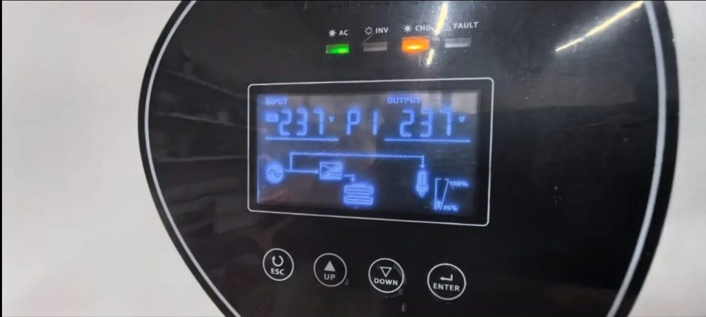 Инвертор Green Power IP21 3.6 кВт 24В mppt PV5000 Инвертор Green Power IP21 3.6 кВт 24В mppt PV5000